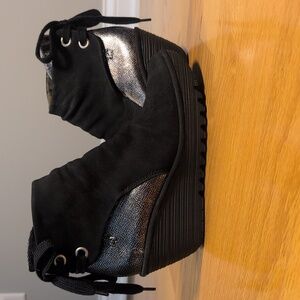 FLY London Yama Ankle Boot Bootie Black & Silver Snake Print Size 40
